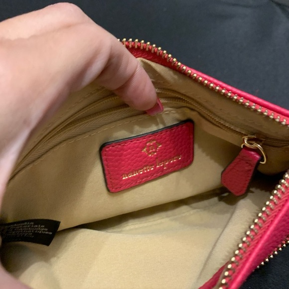 Nanette Lepore wristlet in Rosy pink color. Vegan pebbled leather. - Picture 4 of 5